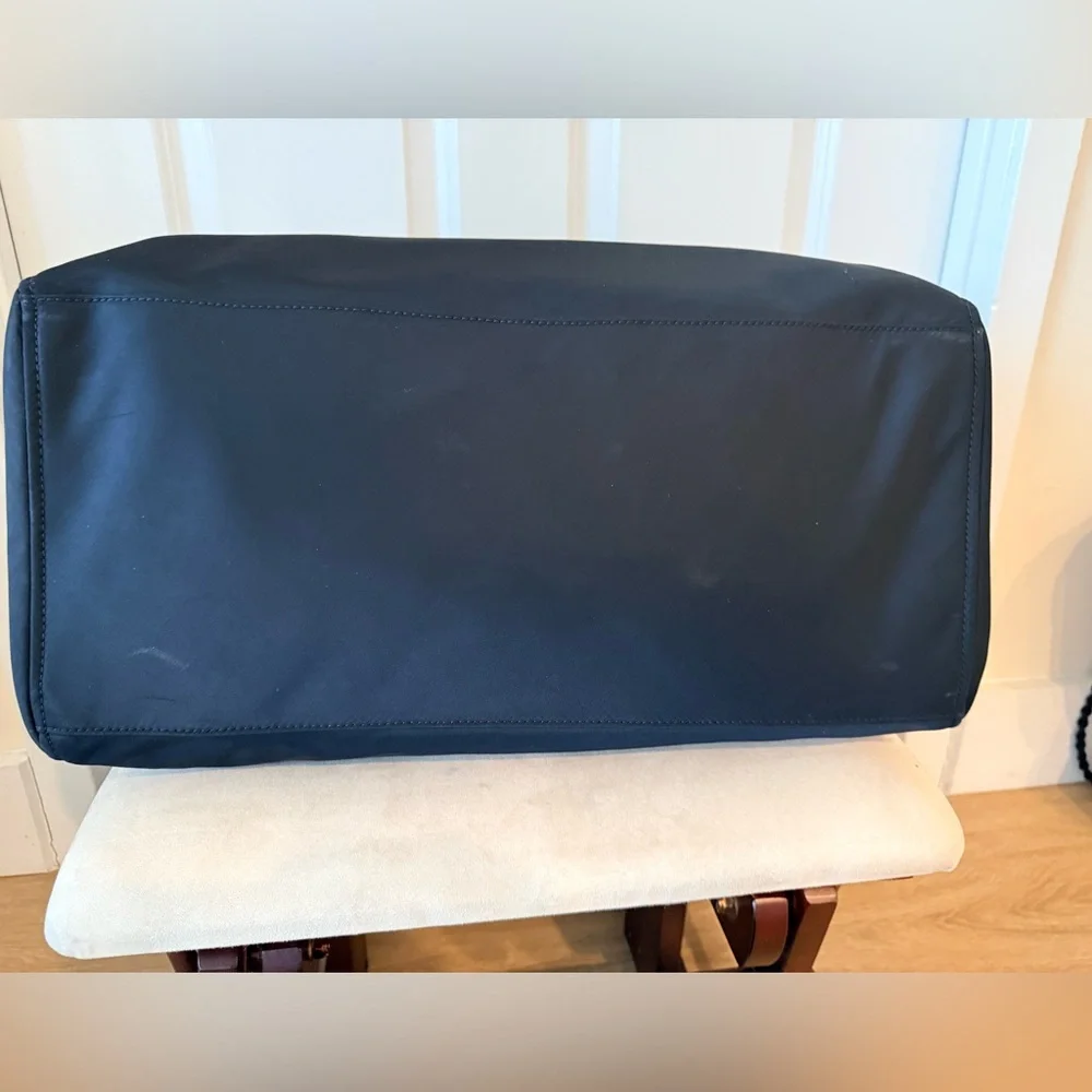 Kate Spade Classic Black Nylon Duffle Weekend Bag - Picture 10 of 13